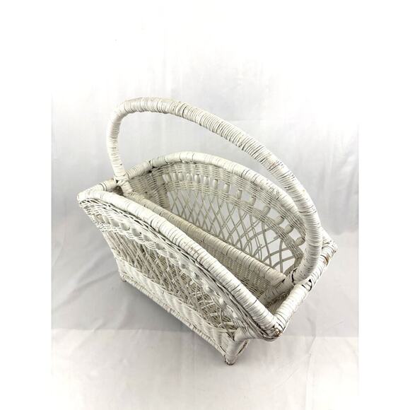 Vintage White Wicker Magazine Basket Holder Wooden 19.5" 1960's Storage Rack - Picture 3 of 16